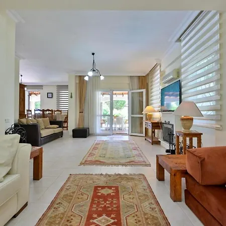 Azahar- 6-person Garden In Oludeniz Ovacık Villa Fethiye