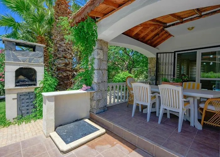 Azahar- 6-person Garden In Oludeniz Ovacik Fethiye